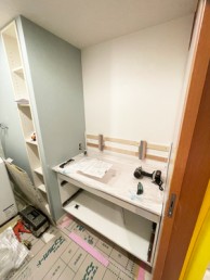 美しいボウルデザインで気品ある優雅な洗面空間　川崎市高津区Y様邸